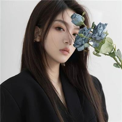 穿八零后妈她带崽逆袭